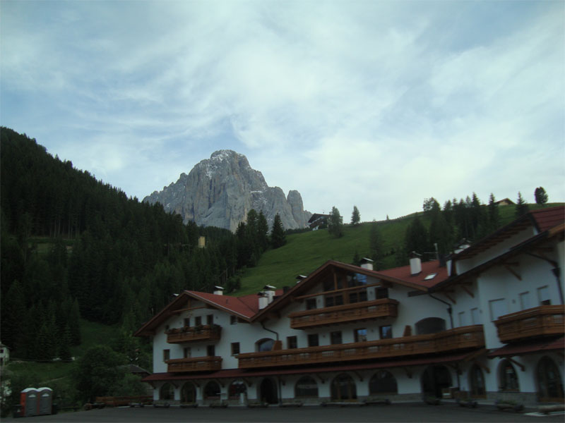 gal/2010/07 - Sella Ronda Bike Day 2010/01_inviaggio/4andata_04-01.jpg